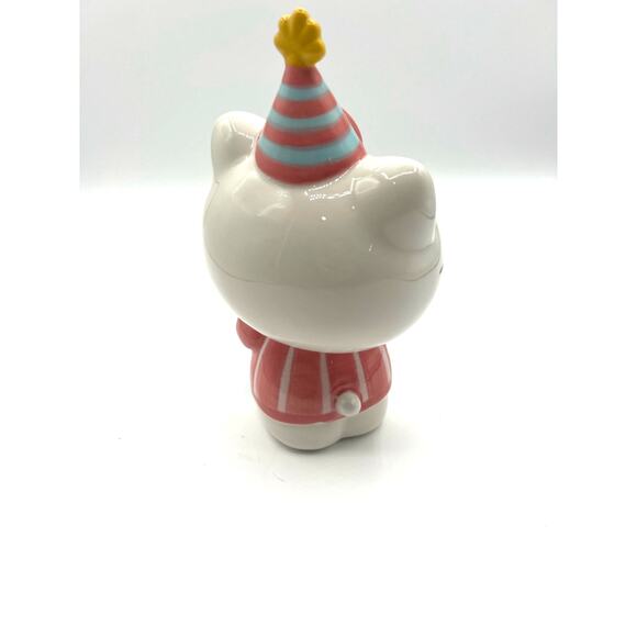 NWT Blue Sky Clayworks Birthday Hello Kitty Birthday Figurine 23816 - Picture 3 of 4